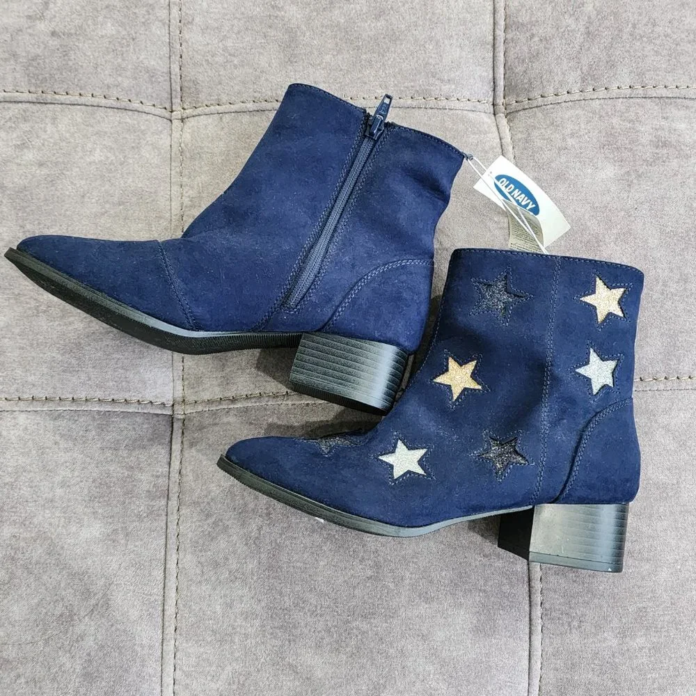 NWT Old Navy Girls Boots Size 4